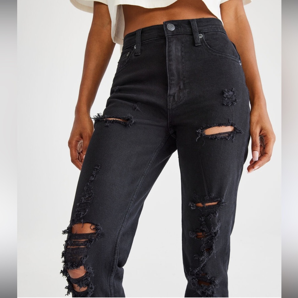 AE Mom Jeans